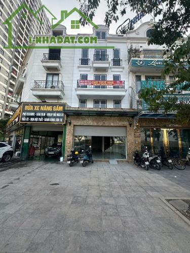 Chính chủ cho thuê nhà 5 tầng nguyên căn,ổn định, lâu dài - vị trí đắc địa nhất Trâu Quỳ. - 1