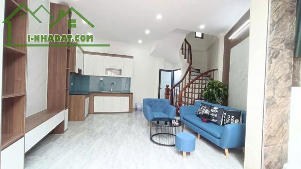 Bán nhà đẹp mới xây, Cổ Điển, Thanh Trì  30 5 4.6 4.95 tỷ - 2
