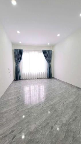 Bán nhà đẹp mới xây, Cổ Điển, Thanh Trì  30 5 4.6 4.95 tỷ - 4