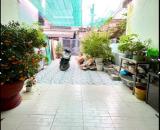 Nhà 2 tầng kiệt Hải Phòng. Diện tích : 100m , Giá : 3tỷ7 thương lượng