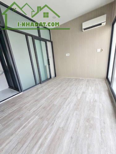 Nhà góc mới 3 tầng sát đường Nguyễn Duy P12Q8. Giá: 3.6 tỷ TL - 2