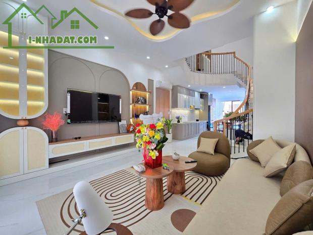 BÁN NHÀ 4 TẦNG CHÂU THỊ VĨNH TẾ -  QUẬN NGŨ HÀNH SƠN - 1