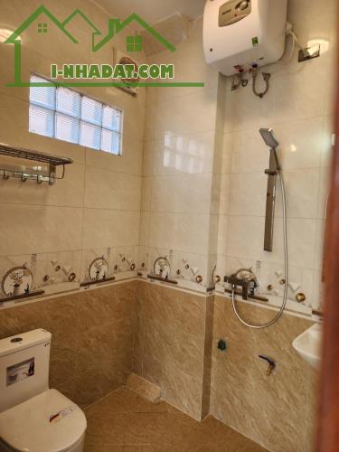 SIÊU PHẨM LỆ MẬT VIỆT HƯNG– LÔ GÓC – GARA OTO – THANG MÁY – 8.75 TỶ! - 5