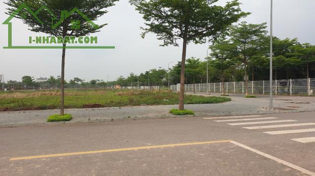 BÁN BIỆT THỰ VIEW HỒ – LÔ GÓC ĐẸP NHẤT DỰ ÁN TỪ SƠN GARDEN – 400M² – GIÁ 19 TỶ - 1
