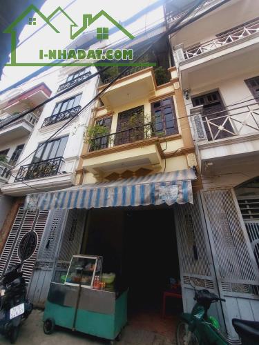 BÁN ĐẤT TẶNG NHÀ 4 TẦNG – NGÔ GIA TỰ – 59M² GIÁ CHỈ 11,8 TỶ!
