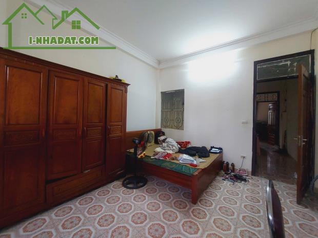 BÁN ĐẤT TẶNG NHÀ 4 TẦNG – NGÔ GIA TỰ – 59M² GIÁ CHỈ 11,8 TỶ! - 3