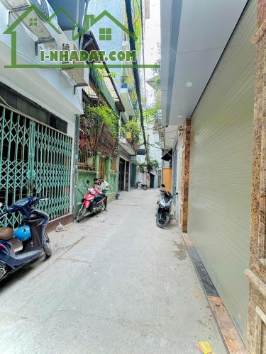 BÁN NHÀ YÊN LẠC  PHÂN LÔ GARA OTO - Ô TÔ TRÁNH   70m-4 tầng -22,5 tỷ   - nhà XD chắc chắn