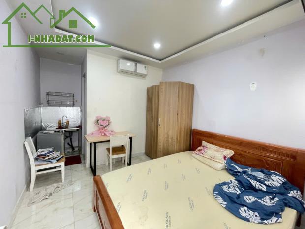 Nhà rộng 5 tầng, gần Chung cư Ruby Nguyễn Sỹ Sách, 5.25 tỷ - 5