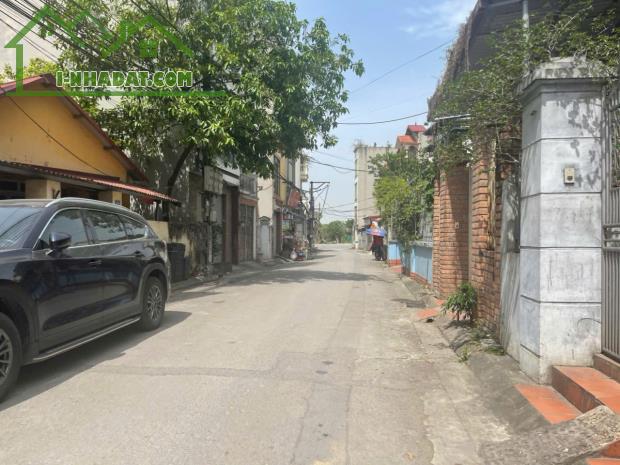 Bán đất căn góc tặng nhà 3 tầng còn mới, đường ô tô tránh tại tổ 12 Thạch Bàn định cư đỉnh - 1
