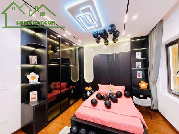 Bán nhà đẹp phố Đại La - 15m ra mặt phố - 54/58m2 x 4 tầng - mặt tiền 4.5m - LÔ GÓC - 3