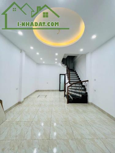 BÁN NHÀ MỚI KOONG QUAN NHÂN (THANH XUÂN) - 6 TẦNG 𝗧𝗛𝗔𝗡𝗚 𝗠𝗔́𝗬 - 50M RA PHỐ - GẦN NG - 2
