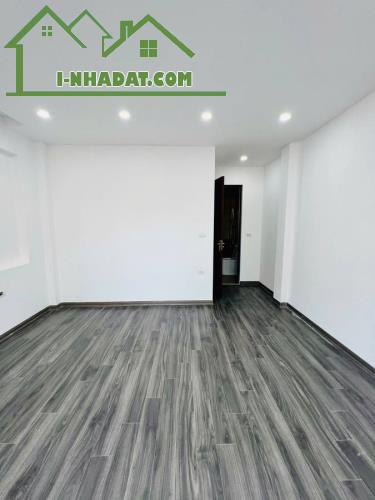BÁN NHÀ MỚI KOONG QUAN NHÂN (THANH XUÂN) - 6 TẦNG 𝗧𝗛𝗔𝗡𝗚 𝗠𝗔́𝗬 - 50M RA PHỐ - GẦN NG - 4