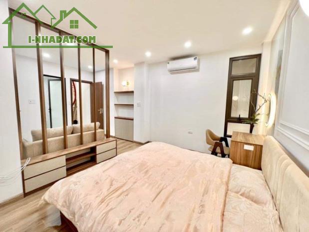 MỚI!!! NHÀ PHỐ TRẦN QUỐC HOÀN, ĐẸP Ở LUÔN, 5 TẦNG THANG MÁY KINH DOANH - 3