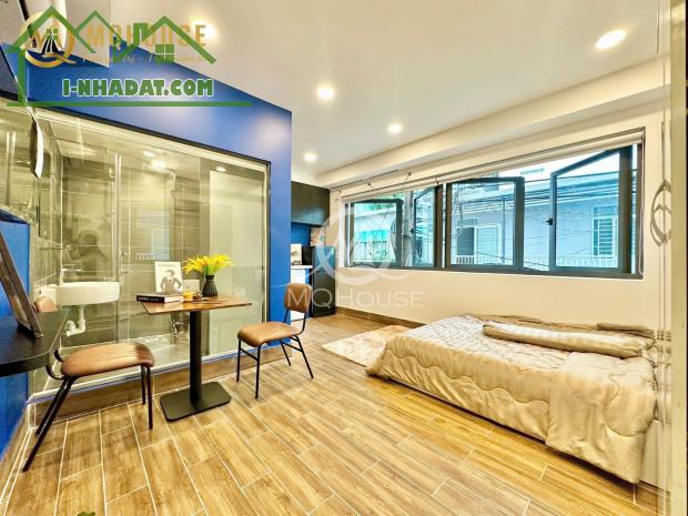 Bán tòa nhà 6 tâng, full nội thất 5,2x16m, doanh thu khủng, sát mặt tiền Hoàng Sa chỉ 25ỷ - 2