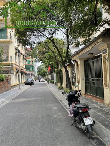 Bán biệt thự KĐT Định Công – Lô góc cực thoáng – 150m² –mặt tiền 10m - 1