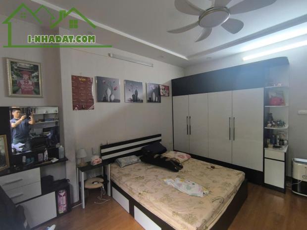 BÁN NHÀ MẶT PHỐ HỒNG MAI HAI BÀ TRƯNG - 75 M2-5 T-26,5 TỶ - 3