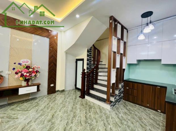 CHÍNH CHỦ CHO THUÊ NHÀ NGUYÊN CĂN TẠI KHU VỰC LĨNH NAM - HOÀNG MAI - HÀ NỘI - 3