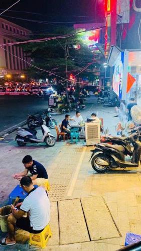 Bán nhà Đông Các Diện tích 45/52 m x 6 tầng,mặt tiền 5.8m, giá 33.9 tỷ - 2