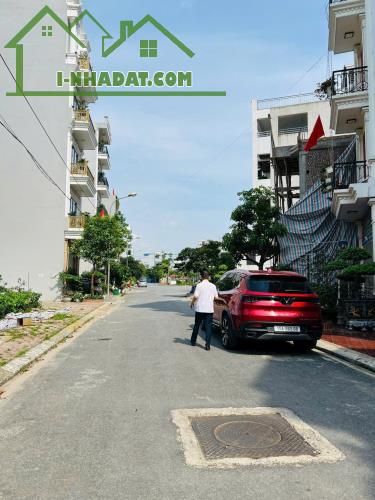 Bán lô góc dân sinh cực đẹp sau Quận Uỷ Sở Dầu, Hồng Bàng, Hải Phòng. 8,5 tỷ Lh 0979087664