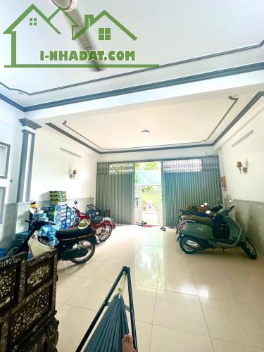 Mặt tiền Phạm Thế Hiển 6x20 đúc 4 tầng chỉ 11 tỷ 9 - 1