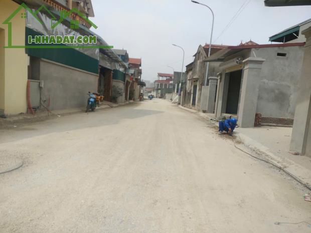 Đất Như Quỳnh 2 mặt đường trước sau, 70m, đường rộng 7m, kinh doanh. lh 0835459289