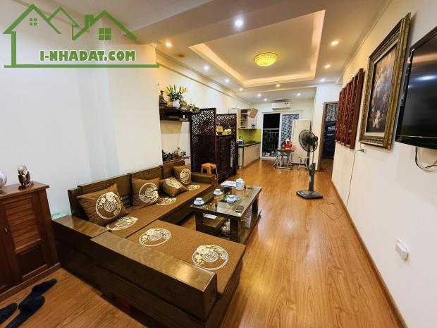 Cần bán gấp căn chung cư toà Azsky khu đô thị Định Công,tiện ích đẳng cấp,nhà đẹp ở sướng - 2