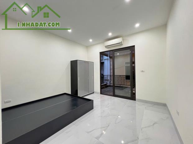 Cần Bán Gấp Căn Nhà Full NT Siêu Rộng,Siêu Đẹp Ở Mỗ Lao,HĐ,Ô Tô Đỗ Gần.Giá 8.5Tỷ Có TL - 3