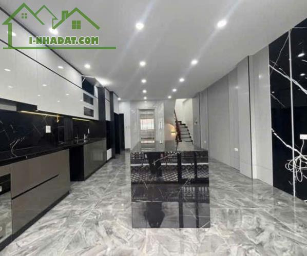 Cực hiếm, Xuân Phương 40m2-6T, Ôtô đường thông KD, 2thoáng, giá 8.05tỷ - 2