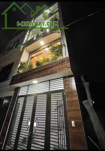 NHÀ ĐẸP THỤY PHƯƠNG - BẮC TỪ LIÊM - DT34M2 - 5 TẦNG - GIÁ 5,5 TỶ - NGO Ô TÔ