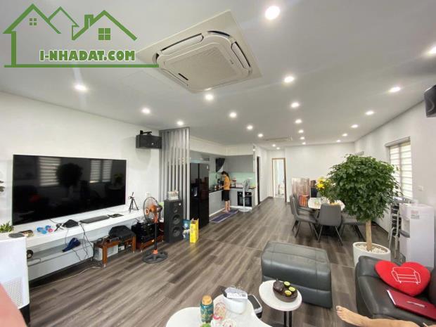 VIP Bán Tòa nhà MP Nguyễn Thái Học, Đống Đa, 150m2, KD-VP, 9T Thang máy, 75 tỷ - 1