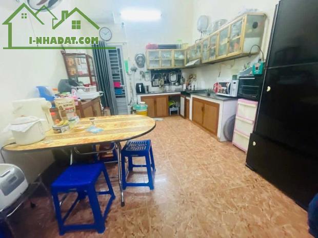 Bán nhà Phố Phạm Tuấn Tài, Cầu Giấy, phân lô, 55m 4t, gần ĐHQG, kinh doanh sầm uất, 17.8 t - 2
