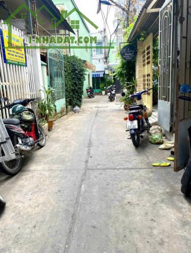 Cho thuê nhà hẻm 90 hùng vương gần vincom hùng vương giá 3,5 triệu - 1