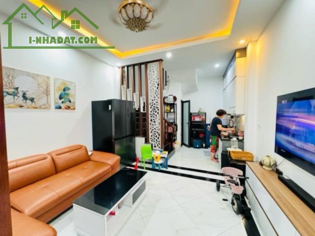 BÁN NHÀ TÔ VĨNH DIỆN QUẬN THANH XUÂN 5 TẦNG 7.8 TỶ - 1