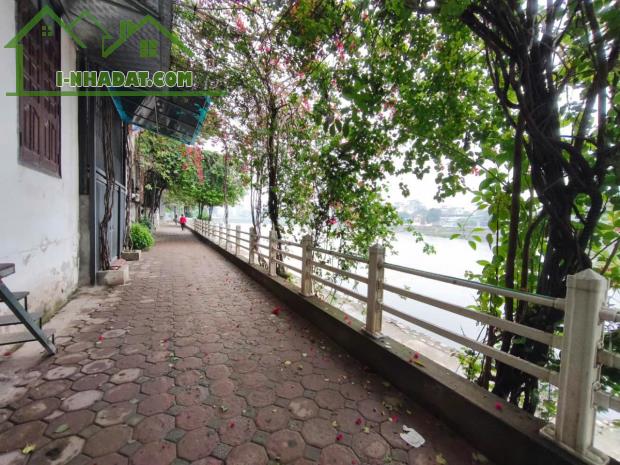 MỘT MẶT PHỐ-  MẶT SAU NHÀ Ô TÔ VÀO NHÀ+ MẶT  HỒ ĐIỀU HOÀ- CÓ Ô CHỜ THANG MÁY- KHÔNG GIAN S