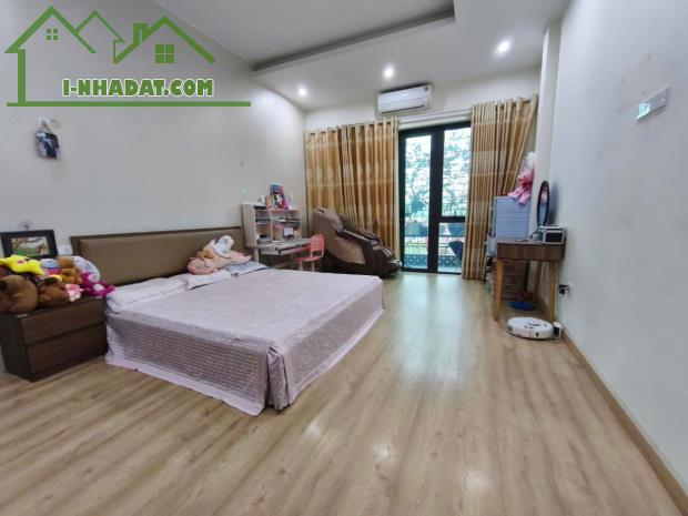MỘT MẶT PHỐ-  MẶT SAU NHÀ Ô TÔ VÀO NHÀ+ MẶT  HỒ ĐIỀU HOÀ- CÓ Ô CHỜ THANG MÁY- KHÔNG GIAN S - 4