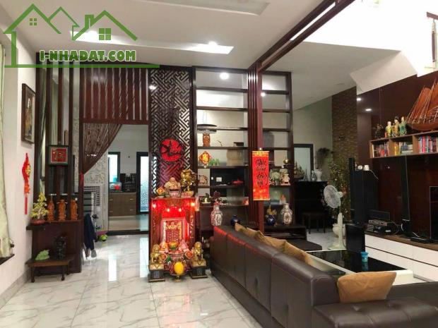 GẤP CHÍNH CHỦ CẦN RA GẤP CĂN NHÀ 200m2 ĐƯỜNG CÁCH MẠNG THÁNG 8- PHƯỜNG QUANG VINH- - 1