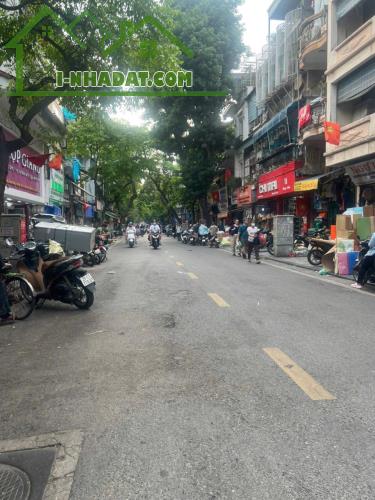 Bán Nhà Mặt Phố Quận Hoàn Kiếm 125m4T MT5,9m Vỉa Hè 1 SỔ 1 CHỦ 78,8 Tỷ Hàng Chiếu.