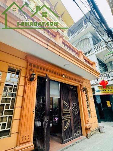 NHÀ ĐẸP LÔ GÓC- KINH DOANH - MẶT TIỀN RỘNG - Ô TÔ ĐỖ CỬA - NGÕ THÔNG THOÁNG RỘNG - SINH