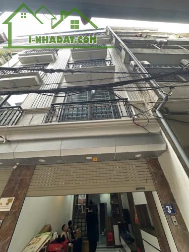 7,65 tỷ cách một nhà ra phố Kim Giang 4p ngủ 5 tầng/ Q Thanh Xuân - 1