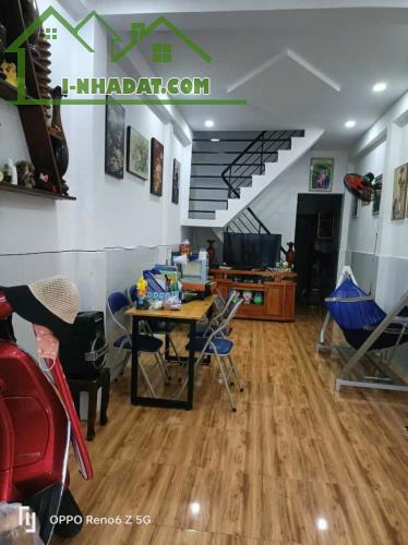 Bán nhà mặt phố Trịnh Hoài Đức, Q.9, 52m², 2 tầng, 4.5 tỷ, sổ hồng - 1