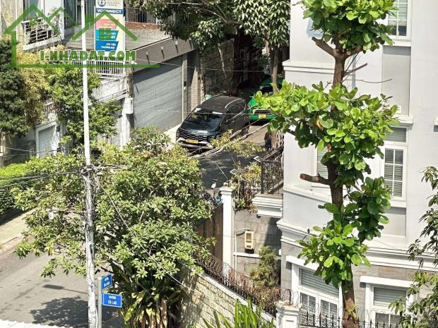 🏠 Nhà 5 Tầng Gần Quận 1, Phú Nhuận – 50m2 – nhỉnh 7 Tỷ –  tặng Nội Thất - 1