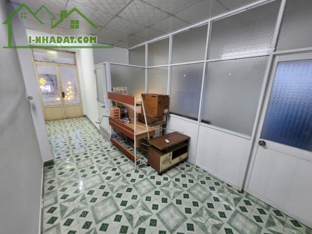 Bán nhà mặt tiền kinh doanh Phạm Hùng P5 Q8, giao với Tạ Quang Bửu. 37m2 3 tầng 3PN 3WC - 5