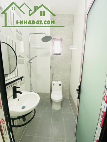 Bán gấp nhà đẹp ở ngay Mễ Cốc, 2 mặt tiền hẻm siêu đẹp, XH đỗ cửa, 40m2, SHR, chỉ 4,58 tỷ. - 2