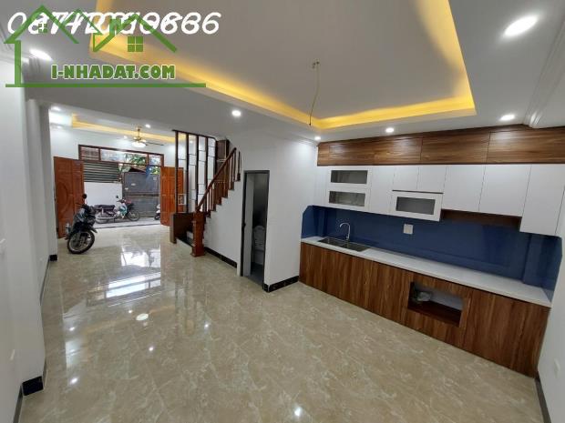 Hơn 4 tỷ nhà Dân xây cạnh Nhổn, ô tô 7 chỗ đỗ cửa, 5 ngủ - 1