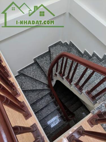 Bán nhà CHDV tại Quang Tiến Đại Mỗ 75m2 5 tầng 8 phòng khép kín 2 thoáng vĩnh viễn. - 1