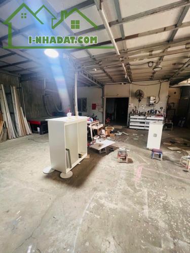 ĐẤT LÔ GÓC 2 MẶT TIỀN – NGUYỄN VĂN TẠO NHÀ BÈ – TẶNG NHÀ KHO GIÁ NHỈNH 8 TỶ - 1