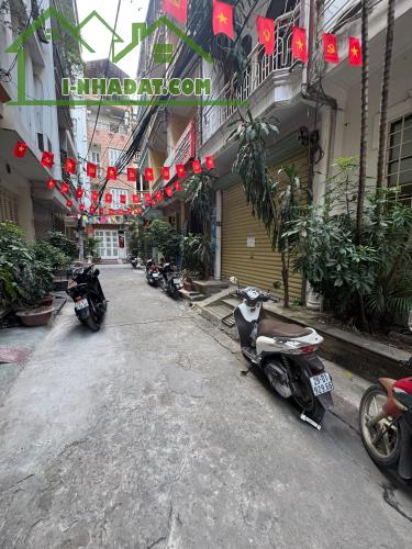 Phân lô ô tô tránh, kinh doanh, ngã tư Kim Ngưu Minh Khai, tiện ích tuyệt vời 15.5 tỷ.