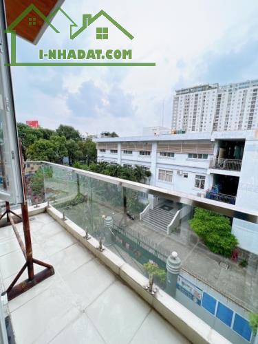 CHÍNH CHỦ CẦN BÁN NHÀ MẶT PHỐ- BẾN VÂN ĐỒN - MẶT ĐƯỜNG 12M - XE HƠI ĐẬU CỪA - GẦN TRƯỜNG - 4