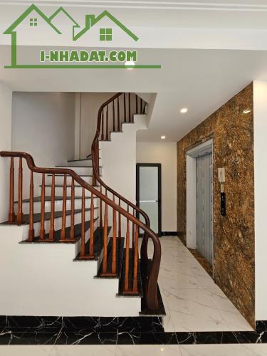 CHỈ NHỈNH 7 TỶ - NHÀ 6 TẦNG THANG MÁY, 43m2 – MỚI TOANH, 3 BƯỚC Ô TÔ TRÁNH, P. GIANG BIÊN - 2