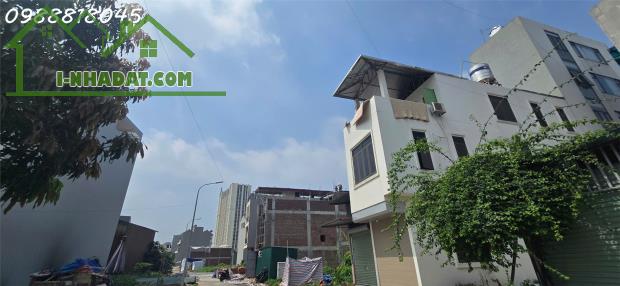 Chính chủ bán gấp đất dịch vụ Vân Canh, Hoài Đức, Hà Nội. Diện tích 102,3m2, Măt tiền - 4